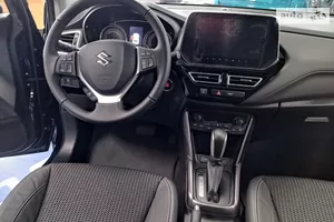 Apple CarPlay® и Android Auto